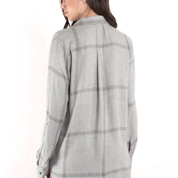 ❌SOLD Tobi Gray Plaid Flannel (Thread and Supply) - Picture 2 of 16